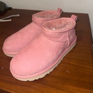 Uggs ultra mini pink